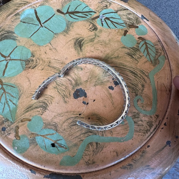 Used Tacori Elegant Silver Bracelet with Crystal Accents - Picture 5 of 5